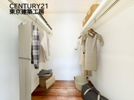 \z}()@y{Hʐ^z֗ȃEH[NCN[[bgtŎ[LxB؂ȂmRۊǂł܂B
