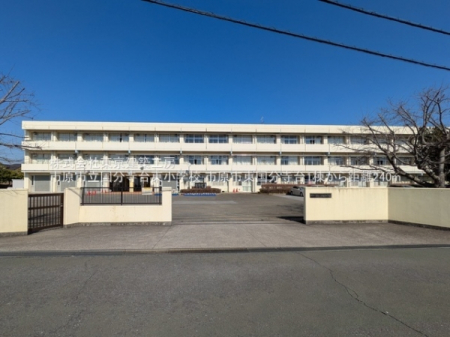 ���ӊ��@-