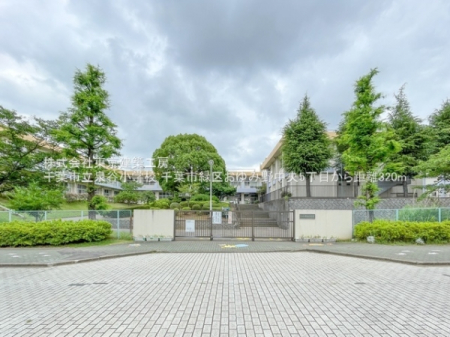 ���ӊ��@-