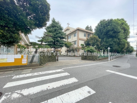 ���ӊ��@-