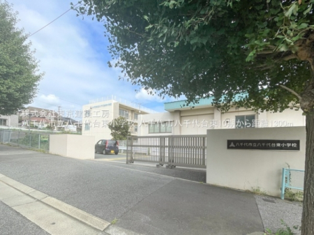 ���ӊ��@-