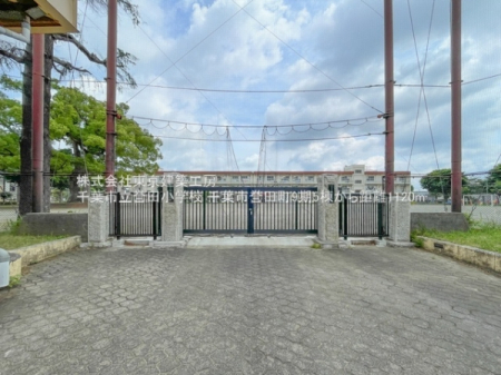 ���ӊ��@-