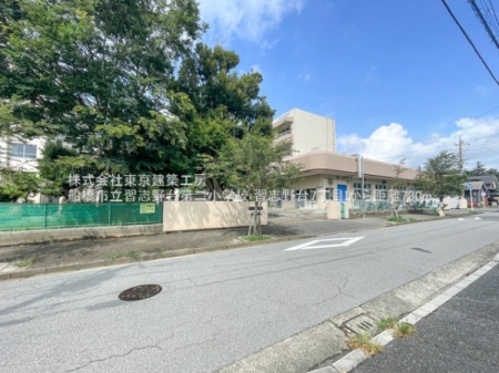 ���ӊ��@-