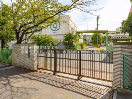 ���ӊ��@-