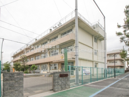 ���ӊ��@-