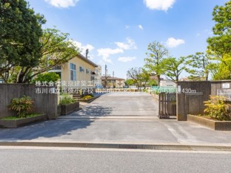 ���ӊ��@-