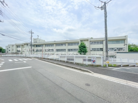 ���ӊ��@-