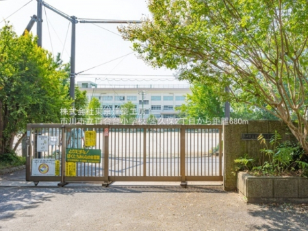 ���ӊ��@-