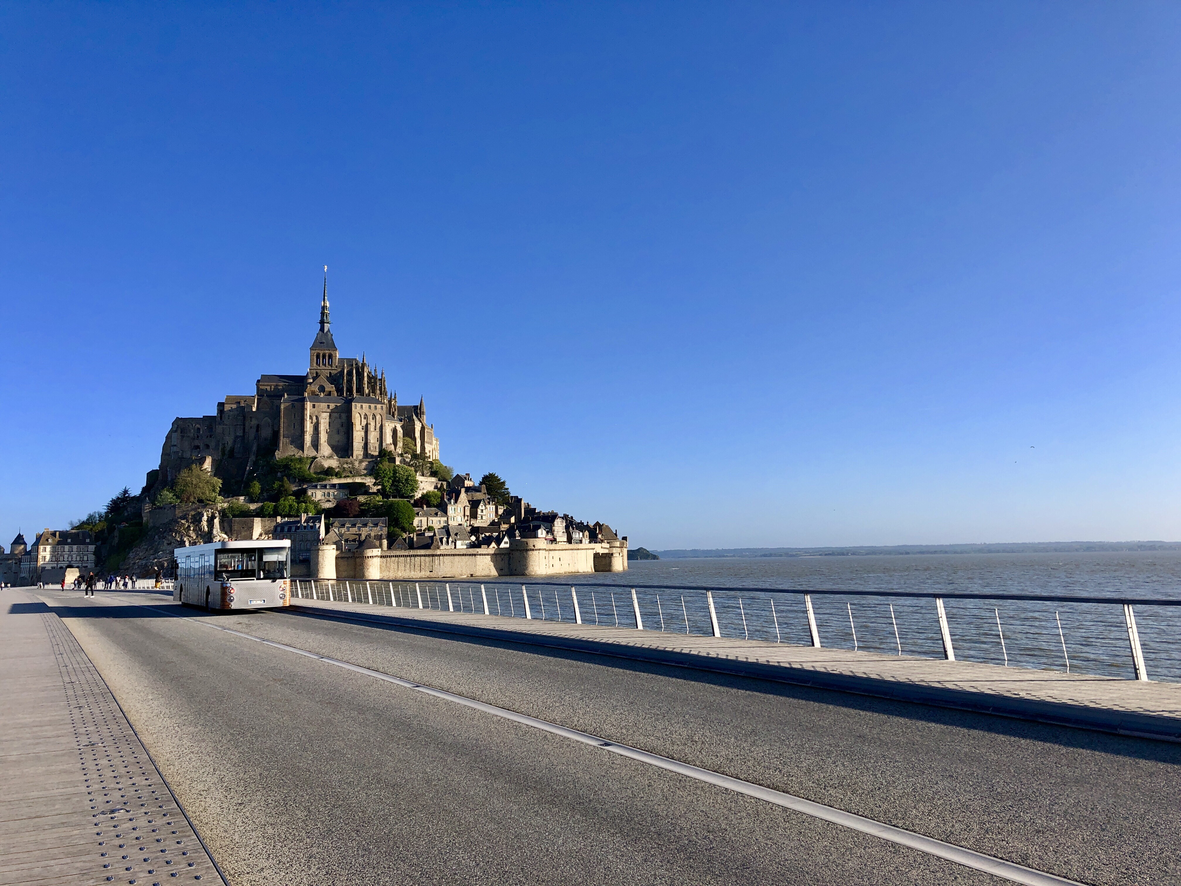 ワンダの旅ブロ 其の四 フランス モンサンミッシェル編 更新 ワンダの旅ブロ 其の四 フランス モンサンミッシェル編 千葉県の新築 中古の一戸建て マンション 住宅ローンのご相談ならセンチュリー21東京建築工房へ ワンダの旅ブロ 其の四 フランス モンサンミッシェル編 更新 ワンダの旅ブロ 其の四 フランス モンサンミッシェル編 千葉県の新築 中古の一戸建て マンション 住宅ローンのご相談ならセンチュリー21東京建築工房へ